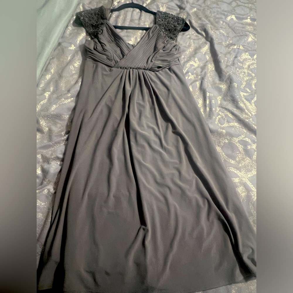 Size 8, color tan, new